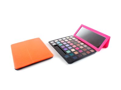 Produsen Kosmetik Palet eyeshadow Pigmen Tinggi 44 Warna Disesuaikan ES0209
