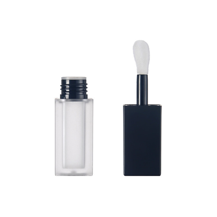 Private label lip gloss