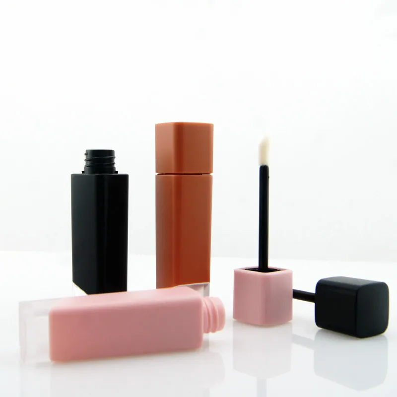Lip plumper lip gloss - LG0151