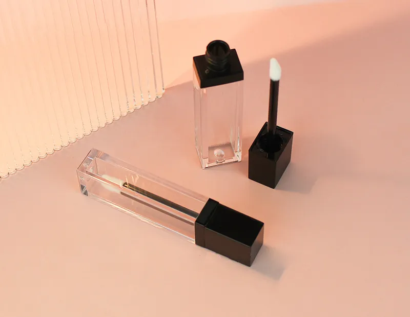 Best glitter lip gloss wholesale private label-  LG0368