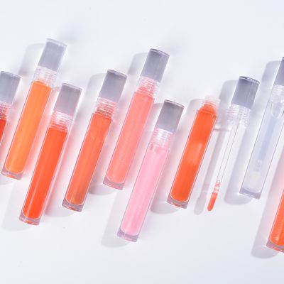 Private label Plumping lip gloss Private label Plumping lip gloss