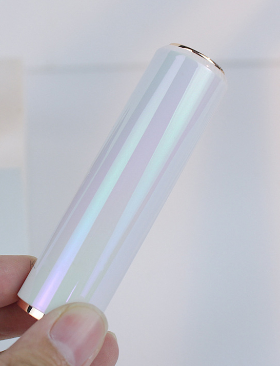 Private label cosmetics Pearlescent packaging