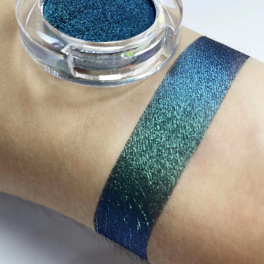 Super Pigment Multi-Chrome & Holographic Eyeshadow Private Label ES0638