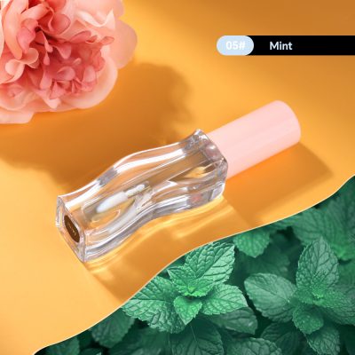 Newest Private label lip oil Newest Private label lip oil