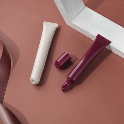 Lip Gloss vendors with Custom labels