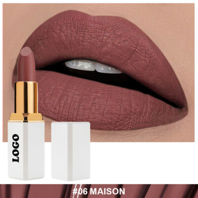 Wholesale Private Label Matte Lipstick Manufacturer (8) Wholesale Private Label Matte Lipstick Manufacturer (8)