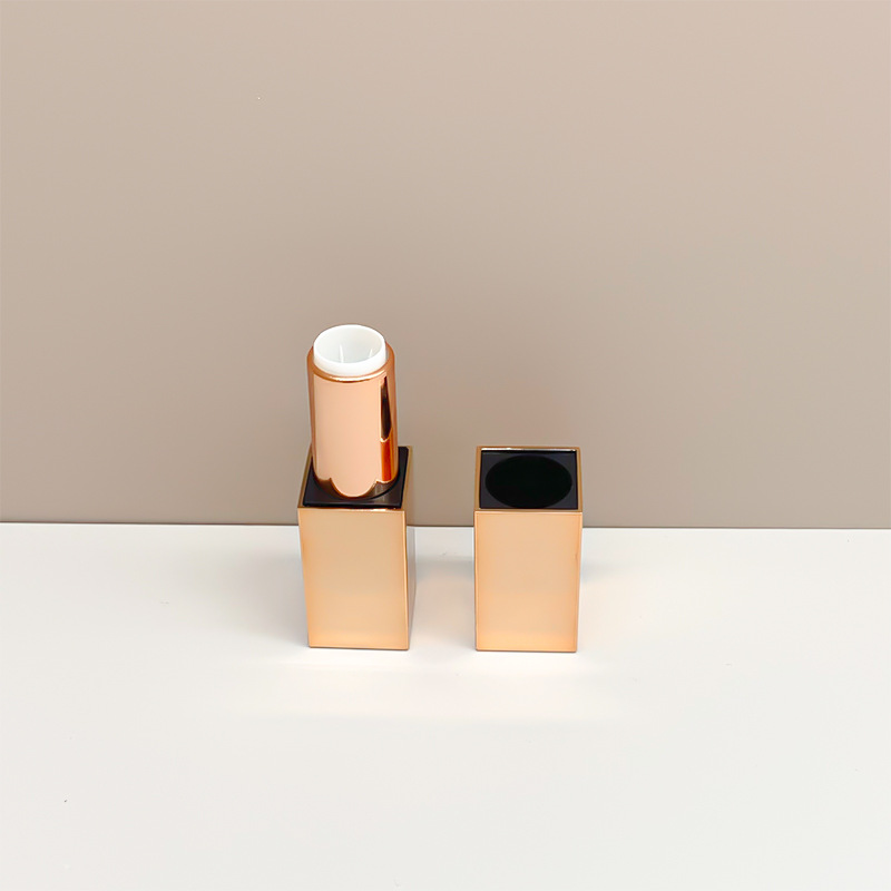 White Label Lipstick Manufacturer – Matte, Hydrating & Shimmer Textures – LS0711